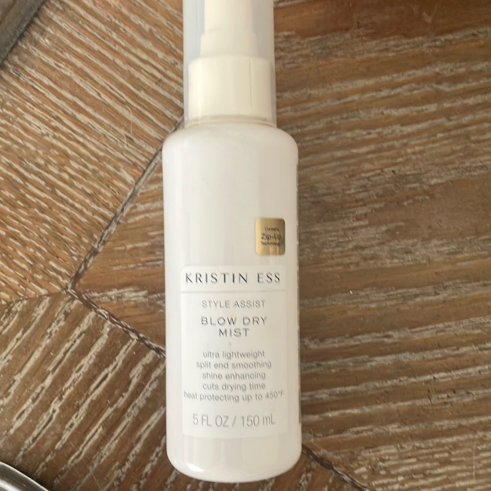 KRISTIN ESS Ulta Blow Dry Smooth Hair Heat Protection SPRAY